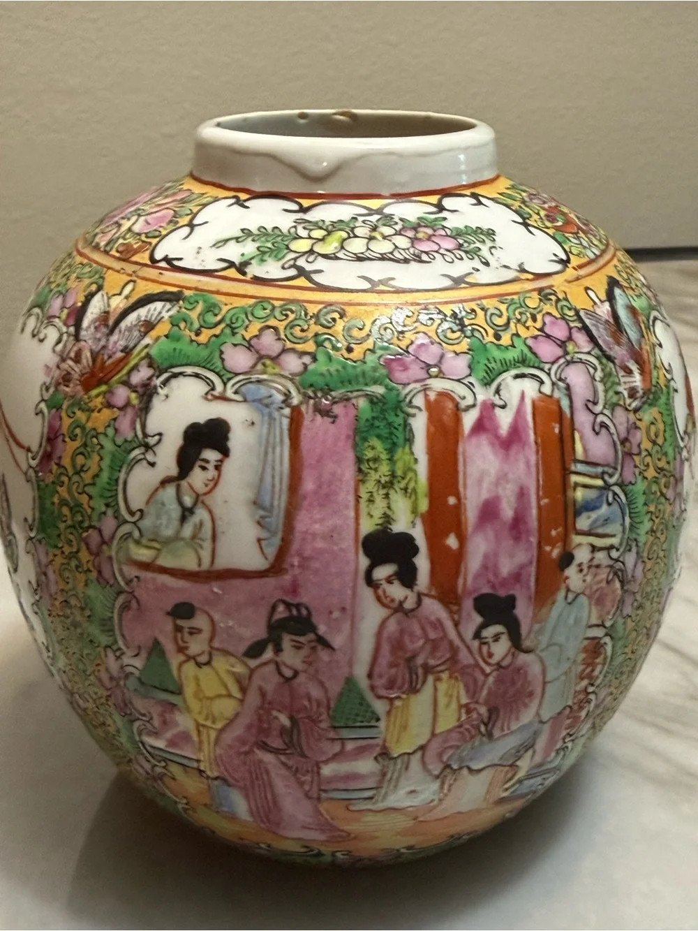 Vintage Japanese porcelain hand painted ginger vase with no lid